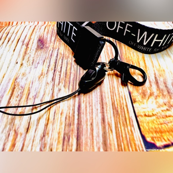 Nike OFF WHITE design Protective case for AirPods3: Black - Picture 10 of 11